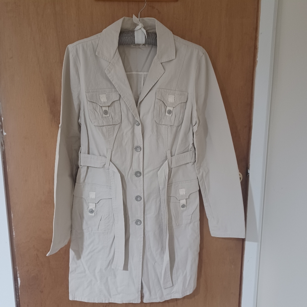 Trench Coat with Tailored Silhouette - Picture 1 of 13